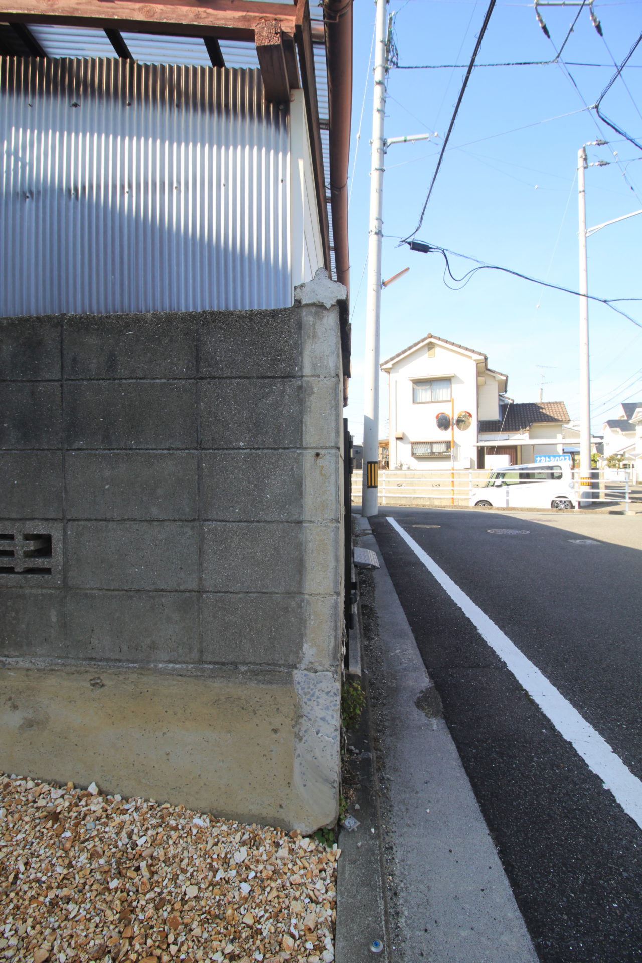 西垣生町 1380 北側境界